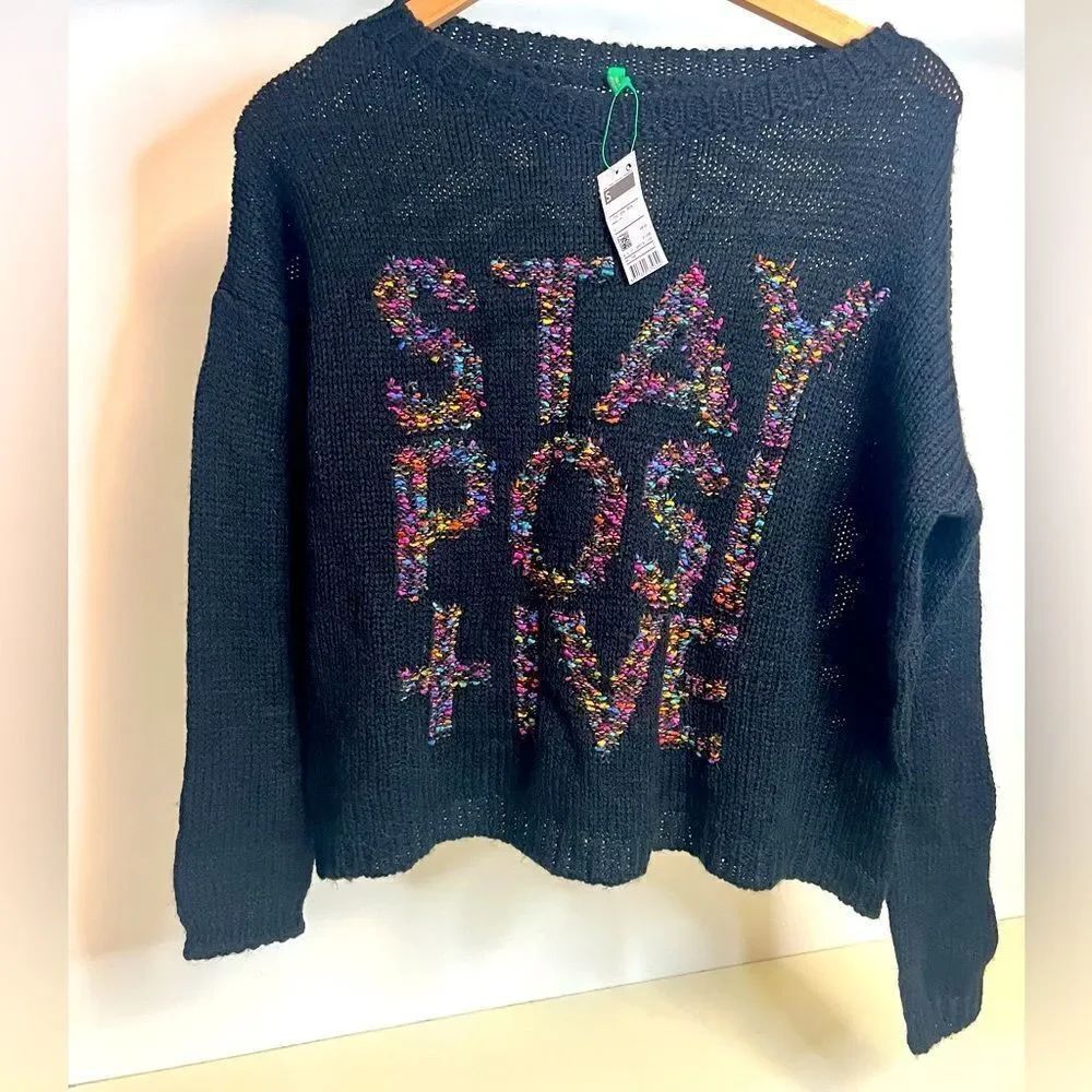 NWT United Colors of Benetton “Stay Positive”Sweater size Small